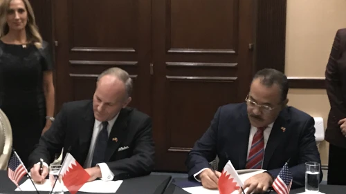 U.S. Special Envoy for Monitoring and Combating Anti-Semitism Elan Carr and Dr. Shaikh Khalid bin Khalifa Al Khalifa, chairman of the board of trustees of the King Hamad Global Centre for Peaceful Coexistence in Bahrain, a memorandum of understanding (MOU) on combating anti-Semitism at the Willard InterContinental in Washington, D.C., on Oct. 23, 2020. Photo by Jackson Richman/JNS.