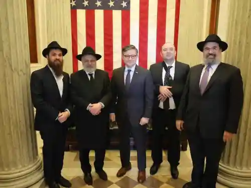 House Speaker Mike Johnson (center) welcoming Bondi Beach hero Ahmed al-Ahmed (second from right) to the U.S. Capitol in Washington, Jan. 8, 2026. Credit: Speaker Mike Johnson/X.