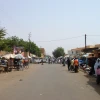A road with street vendors in Niamey, Niger, Oct. 11, 2008. Credit: Lars Rosendahl Appelquist via Wikimedia Commons.