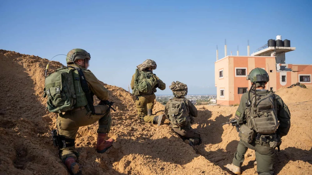 Israeli troops operating in the Hamas-ruled Gaza Strip, Dec. 10, 2023. Credit: IDF.
