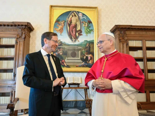 Pope Leo, Isaac Herzog