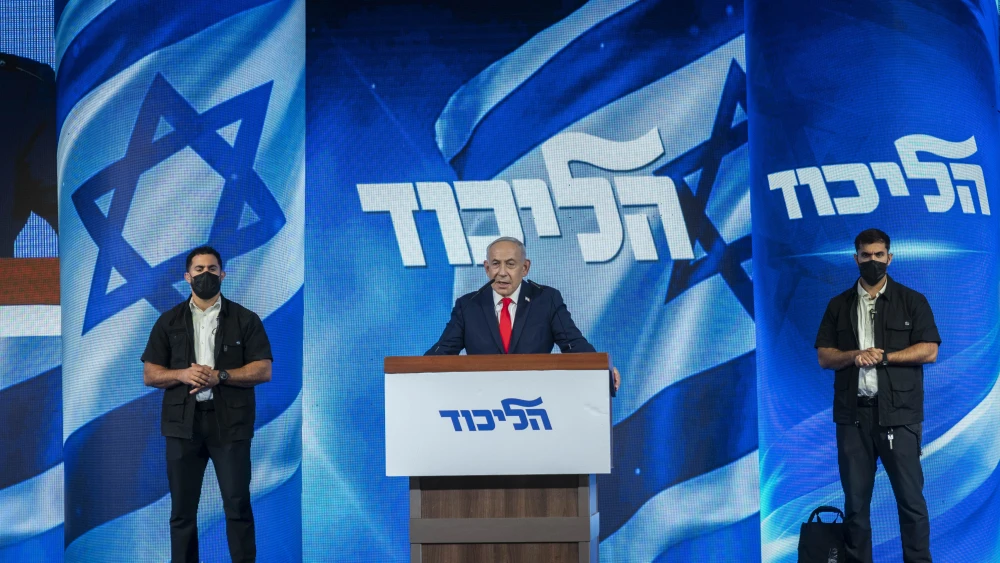 Israeli Prime Minister Benjamin Netanyahu at his Likud Party’s election headquarters at Binyanei HaUma in Jerusalem, following Israel’s general elections, early on Oct. 28, 2026. Photo by Chaim Goldberg/Flash90.