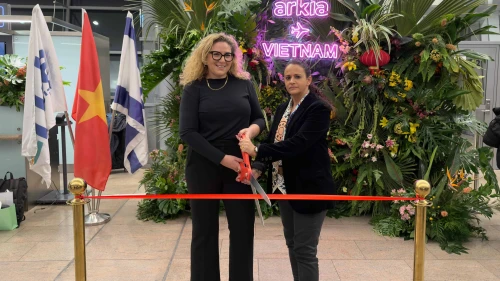 Arkia officials at the inauguartion of the first ever flight to Vietnam from Tel Aviv on Monday. Credit: Arkia, January 4, 2026.