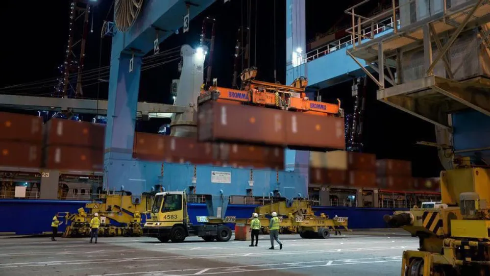 Two ships and multiple cargo aircraft deliver approximately 6,500 tons of munitions and military equipment to Israel within 24 hours, April 29, 2026. Credit: Israel Ministry of Defense.