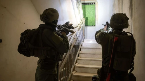 IDF troops detain suspects in Judea and Samaria amid a crackdown on online incitement linked to the wildfires raging near Jerusalem, May 2025. Credit: IDF.