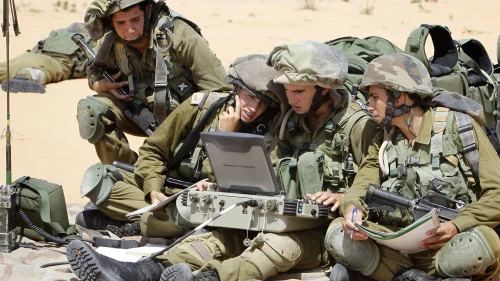 Israeli soldiers train at at the Tze'elim army base, Aug. 5, 2013. Photo by Miriam Alster/Flash90.