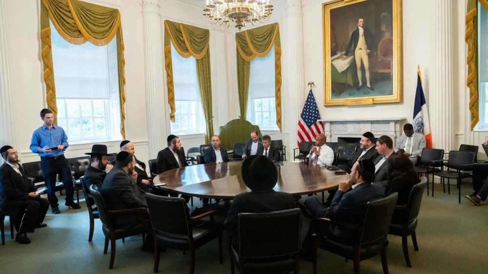 New York Mayor Eric Adam speaks to the press, Sept. 19, 2022. Source: Twitter.