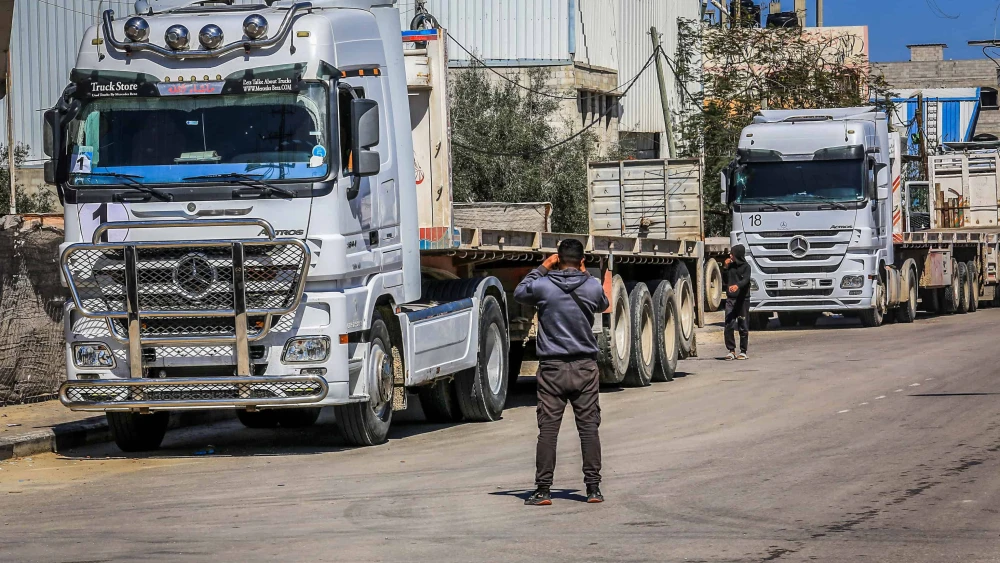 humanitarian aid trucks