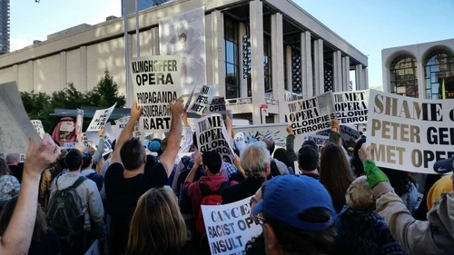 Click photo to download. Caption: On Sept. 22, 2014, demonstrators protest the New York Metropolitan Opera’s production of the anti-Israel opera “The Death of Klinghoffer.” Credit: Amelia Katzen.