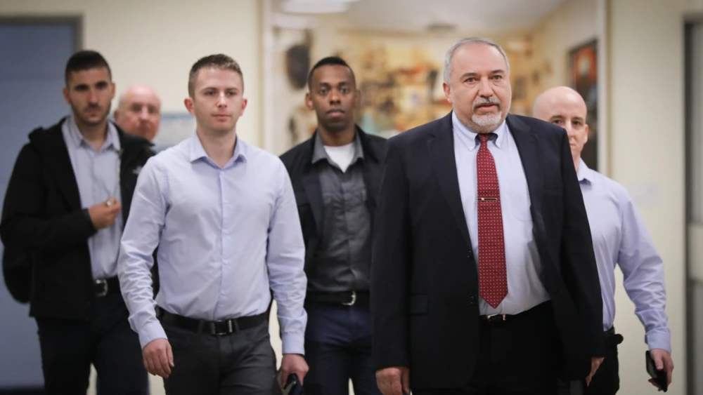 Israeli Minister of Defense Avigdor Lieberman announces his resignation at a press conference in the Israeli parliament on Nov. 14, 2018. Photo by Yonatan Sindel/Flash90.