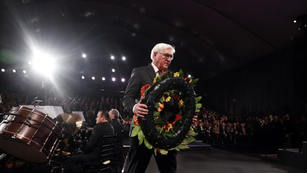 German President Frank-Walter Steinmeier takes part in a wreath-laying ceremony at the Fifth World Holocaust Forum, marking 75 years since the liberation of the Nazi death camp Auschwitz, at Yad Vashem‒The World Holocaust Remembrance Center in Jerusalem on Jan. 23, 2020. Photo by Ronen Zvulun/REUTERS/POOL.