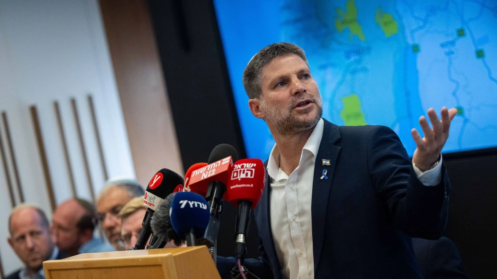 Israeli Finance Minister Bezalel Smotrich holds a press conference with Judea and Samaria mayors, at the Finance Ministry in Jerusalem, Sept. 3, 2025. Photo by Yonatan Sindel/Flash90.