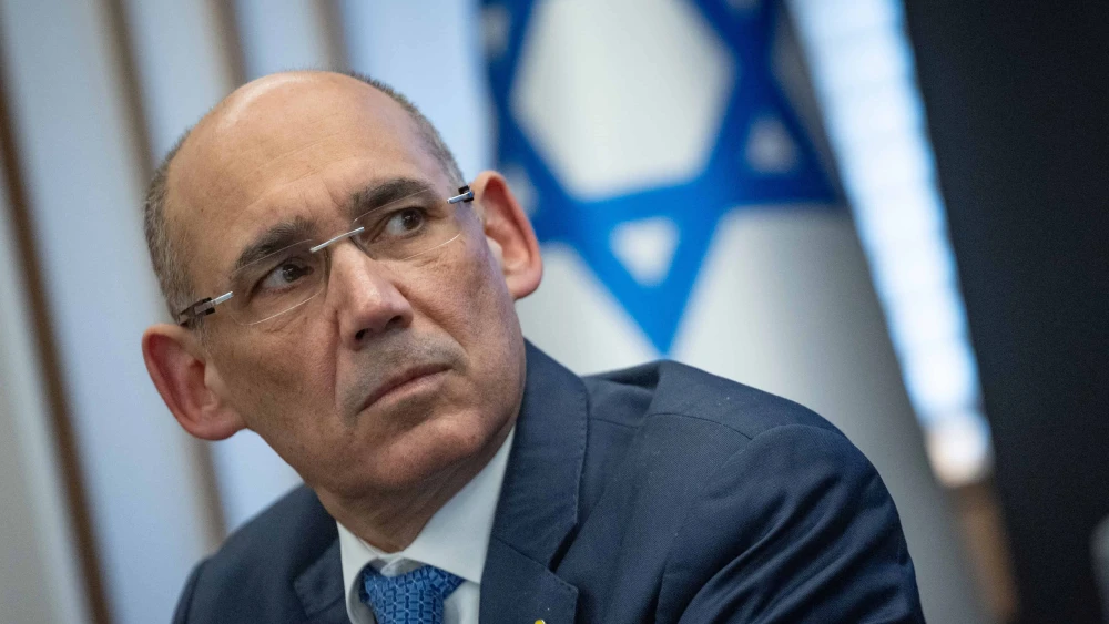 Governor of the Bank of Israel Prof. Amir Yaron attends a press conference at the Ministry of Finance in Jerusalem on August 6, 2025. Photo by Yonatan Sindel/Flash90.