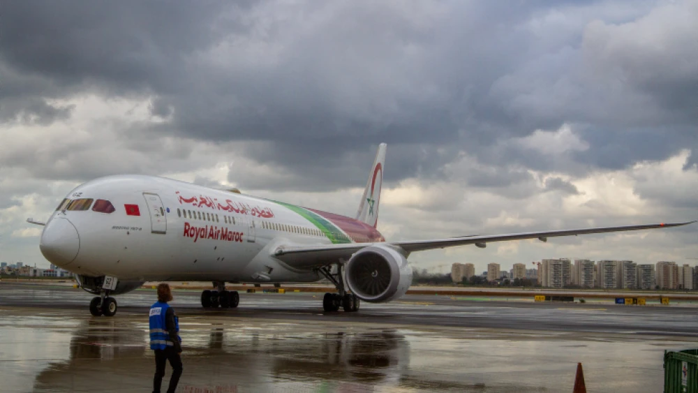 A Royal Air Maroc (RAM) plane lands for the first time in a commercial flight, at the Ben-Gurion International Airport near Tel Aviv, March 13, 2022. Photo by Flash90.