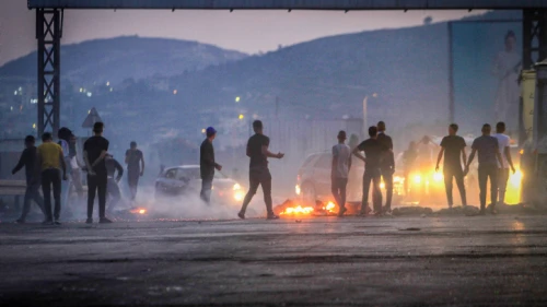 Palestinians clash with Israeli security forces at the Huwara checkpoint, south of Nablus, Oct. 14, 2022. Photo by Nasser Ishtayeh/Flash90.