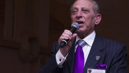 Jimmy Delshad, first Iranian American mayor of Beverly Hills, Calif. Credit: Wikipedia.