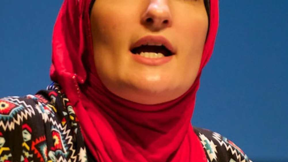 U.S. political activist Linda Sarsour. Credit: Festival of Faiths via Wikimedia Commons.
