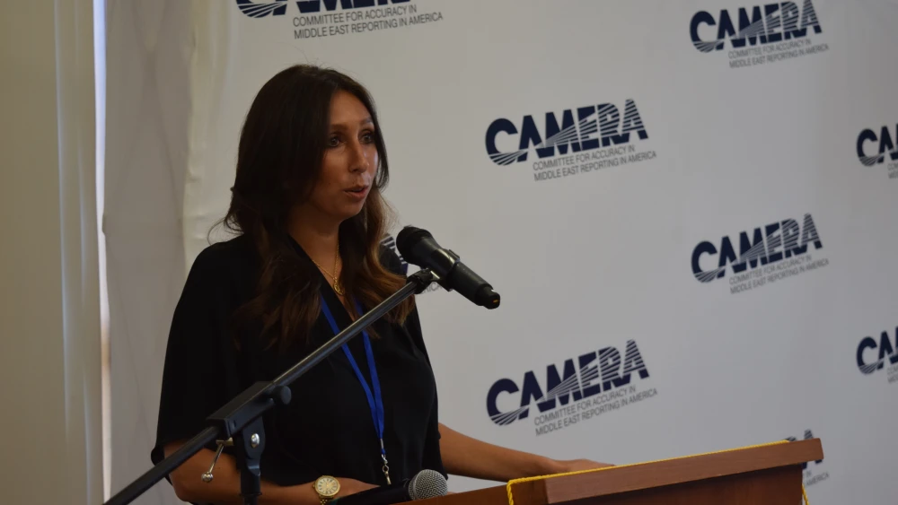 Zioness Movement leader Amanda Berman addressing students at the 2018 CAMERA conference. Credit: CAMERA on Campus.