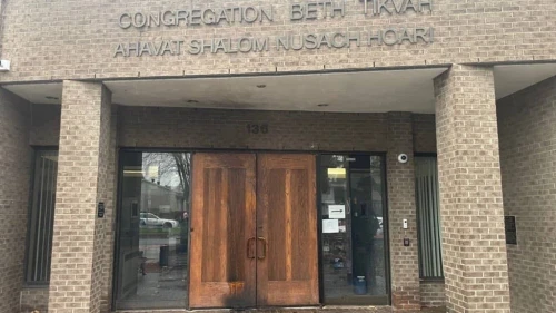 The scene of an attempted arson attack at a synagogue in Montreal, Canada, Nov. 7, 2023. Source: Screenshot.