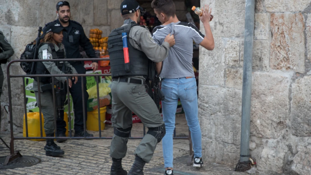 Israeli security forces seen near the scene of an attempted stabbing attack in Jerusalem's Old City on Oct. 28, 2019. Photo by Yonatan Sindel/Flash90.