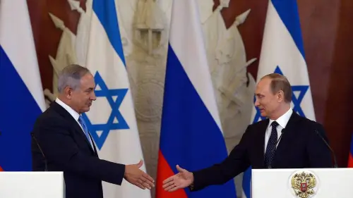 Israeli Prime Minister Benjamin Netanyahu (left) and Russian President Vladimir Putin meet in Moscow in June 2016. Credit: Haim Zach/GPO.
