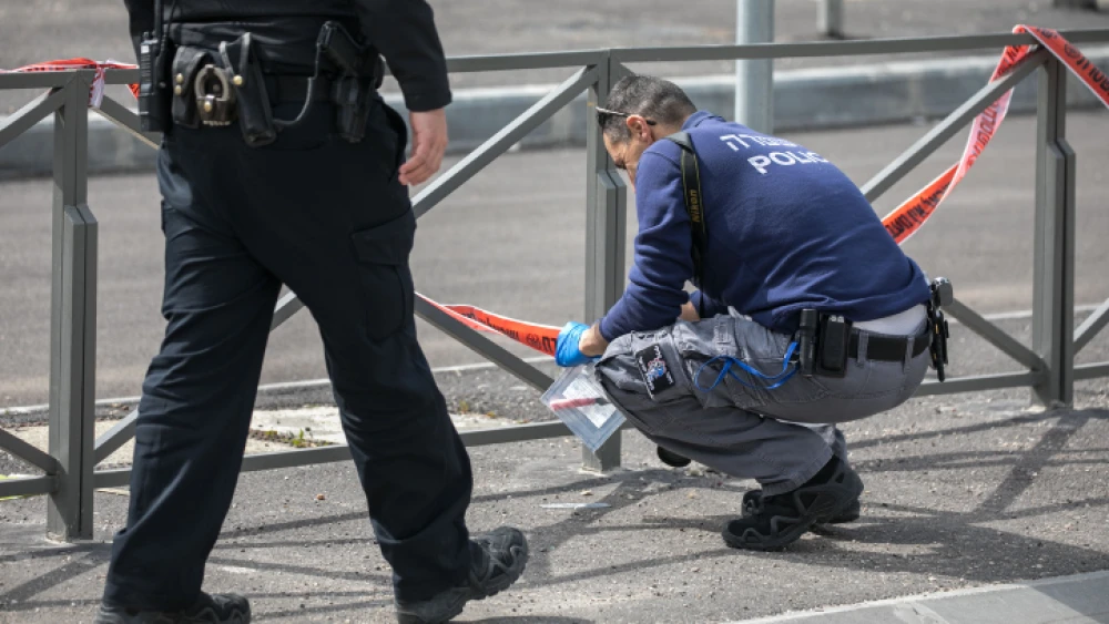 The scene of an attempted stabbing, in Jerusalem's Armon Hanatziv neighborhood, Feb. 21, 2020. Photo by Olivier Fitoussi/Flash90.