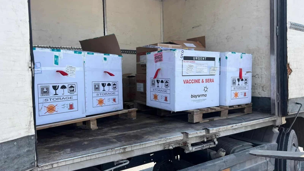 Polio vaccines arrive in the Gaza Strip. Credit: Israel Defense Forces.