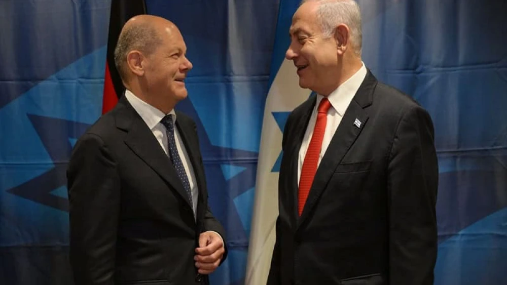 German Chancellor Olaf Scholz meets with Israeli Prime Minister Benjamin Netanyahu on the sidelines of the U.N. General Assembly in New York on Sept. 19, 2023. Credit: Avi Ohayon/GPO.