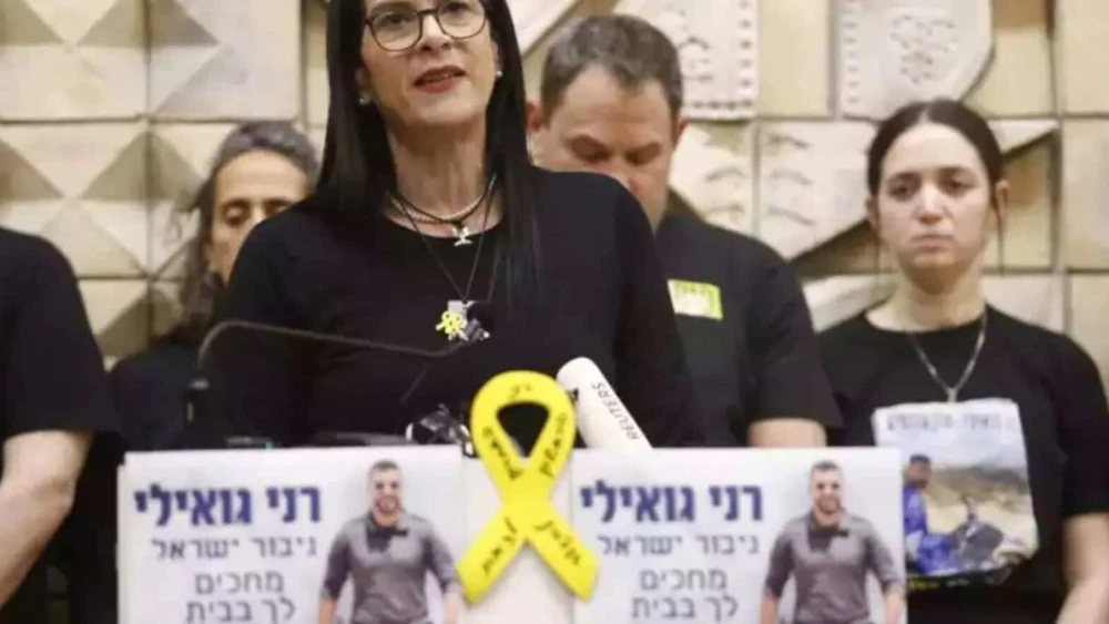 Talik Gvili. Photo by Yehoshua Yosef.
