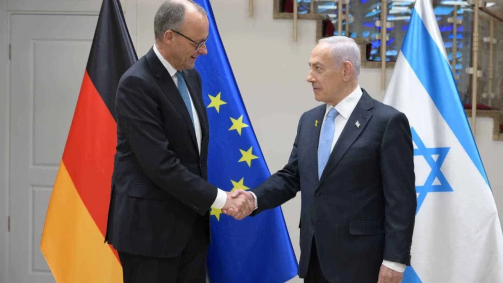 German Chancellor Friedrich Merz meets with Israeli Prime Minister Benjamin Netanyahu at the Prime Minister’s Office in Jerusalem, Dec. 7, 2025. Photo by Amos Ben-Gershom/GPO.