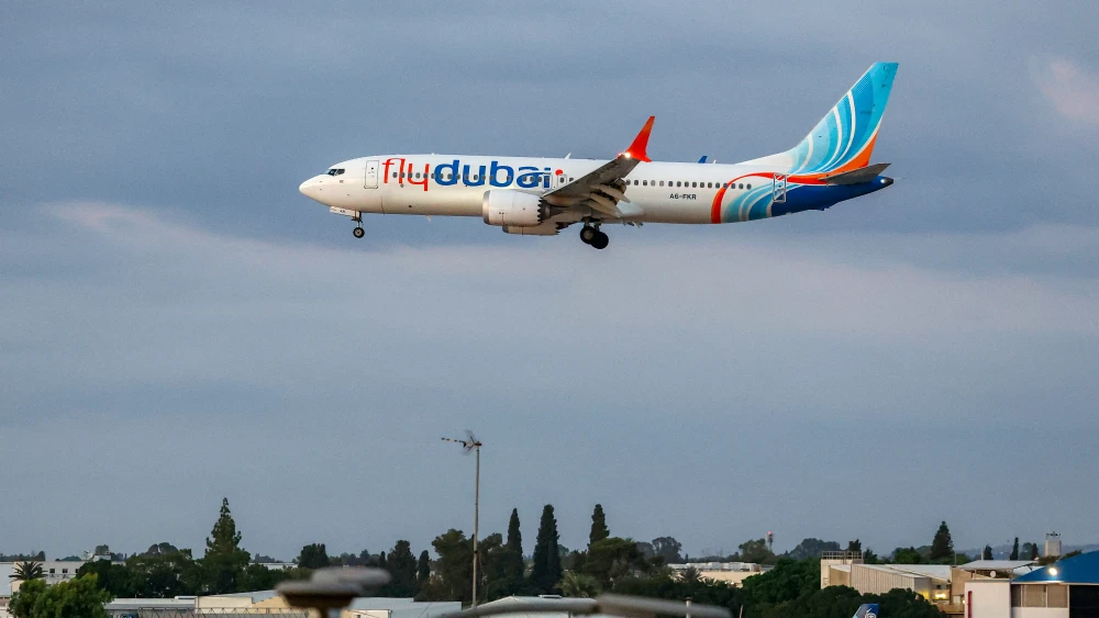 A flydubai Boeing 737 MAX 8 aircraft prepares for landing at Israel's Ben Gurion Airport in Lod, Sept. 30, 2026. Photo by Jack Guez/AFP via Getty Images.