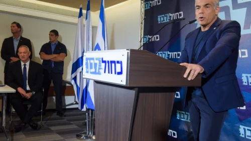Blue and White Party No. 2 Yair Lapid delivers a statement during a faction meeting in Tel Aviv, Sept. 19, 2019. Photo by Avshalom Shoshoni/Flash90.