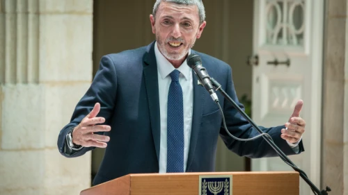 Israeli Education Minister Rafi Peretz speaks during exchange ceremony of ministers, held at the Education Ministry in Jerusalem, on June 26, 2019. Photo by Yonatan Sindel/Flash90.