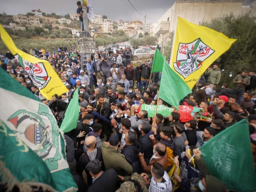 Palestinian terrorists attending a funeral in Al-Mughayyir, near Ramallah in Samaria, Dec. 5, 2020. Photo by Nasser Ishtayeh/Flash90