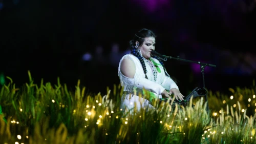 Netta Barzilai performs at the 70th anniversary Independence Day ceremony at Mount Herzl, Jerusalem, on April 18, 2018. Credit: Hadas Parush/Flash90