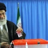 Supreme Leader Ayatollah Ali Khamenei casts his vote in Iran's 2013 presidential election. Credit: Mohammad Sadegh Heydari via Wikimedia Commons.