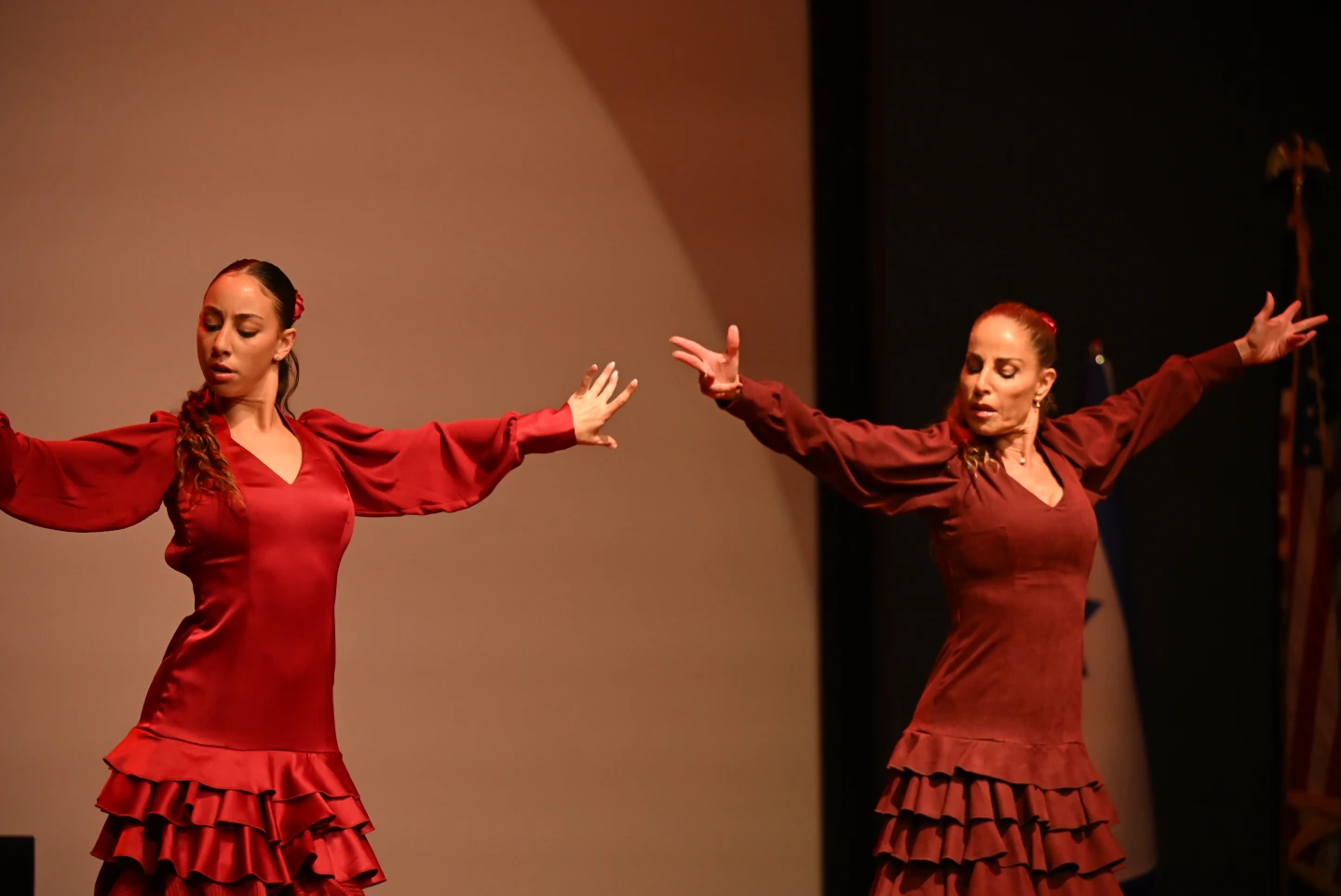 Carmel and Mika Shelly perform a dance in memory of their son and brother, IDF Maj. Ben Shelly, who died in Gaza in 2023, at the AFU 669 gala, held at the Museum of Jewish Heritage–A Living Memorial to the Holocaust in Lower Manhattan, on Oct. 15, 2026. Credit: VideoServiceNYC.