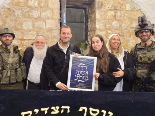 Released hostage Agam Berger at Joseph's Tomb in the Samaria city of Nablus (Shechem), March 3, 2025. Credit: Courtesy of the Samaria Regional Council.