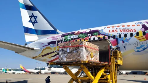 An El Al aircraft takes off from Seoul, South Korea, to deliver tens of thousands of coronavirus test kits and protective personal gear for medical staff, on April 8, 2020. Credit: Israel Ministry of Defense.