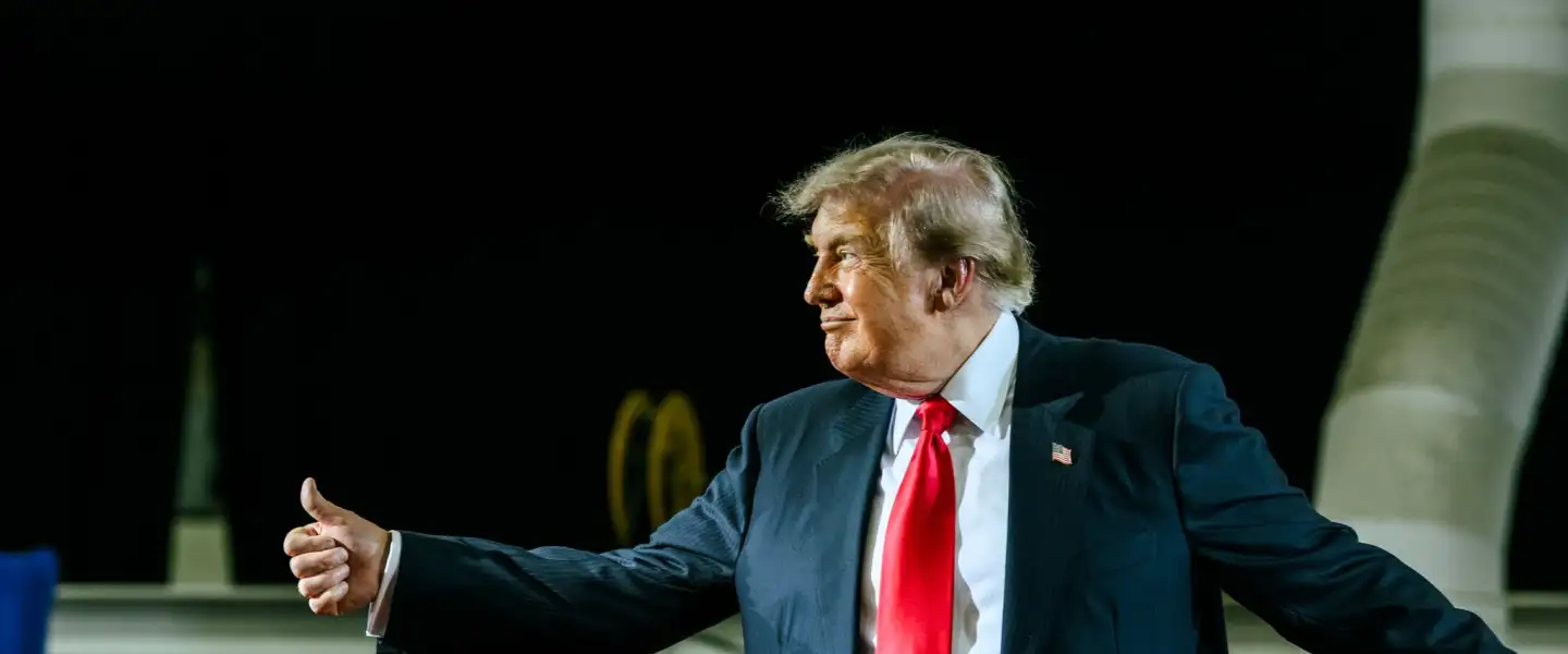 Trump thumbs up