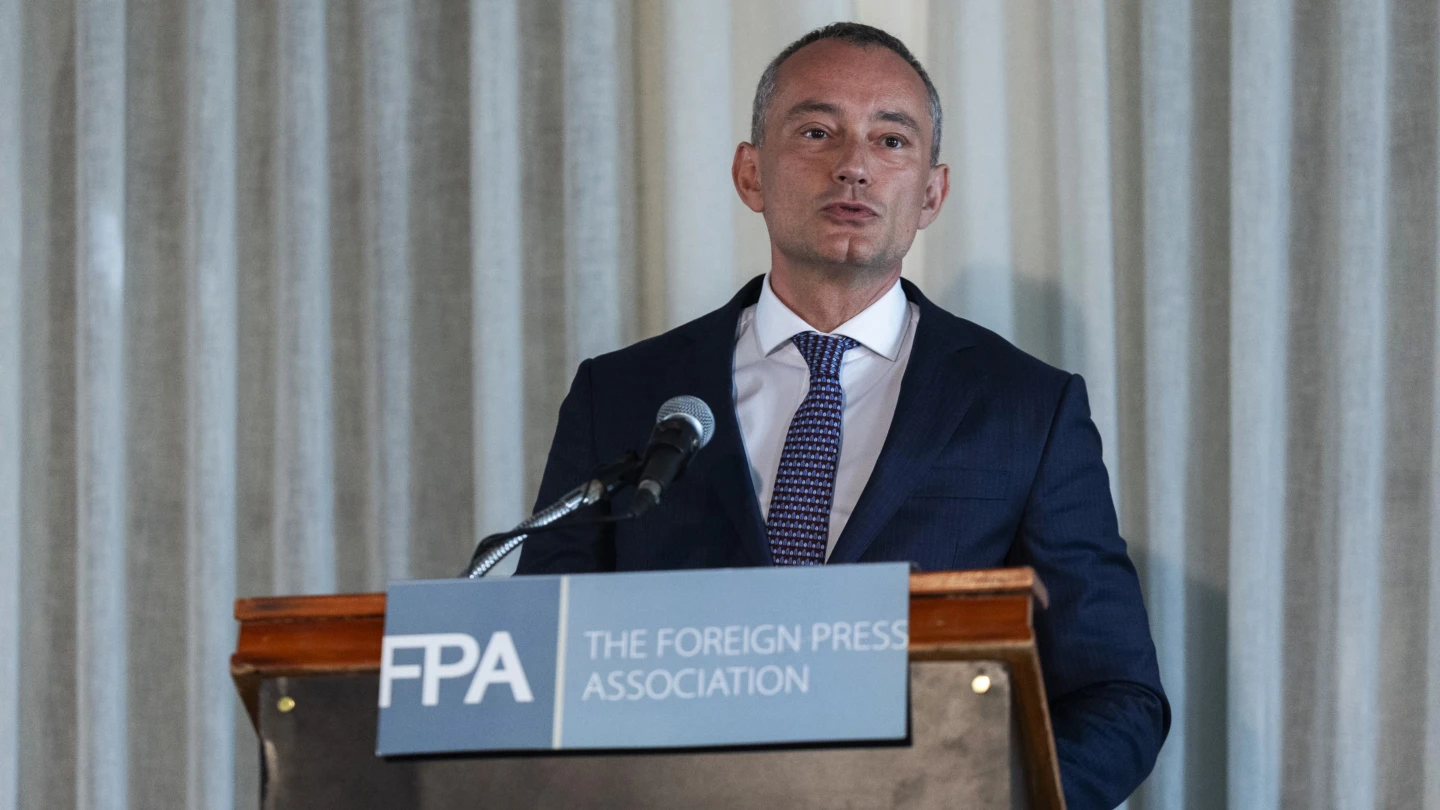 Board of Peace, Mladenov hail 'historic' agreement on Hamas disarmament