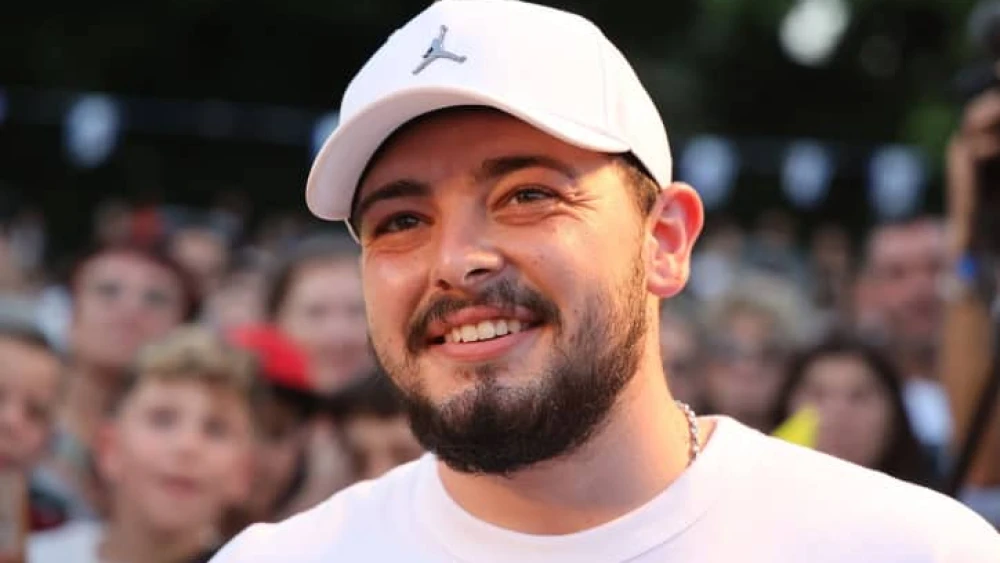 Almog Meir Jan, who was held captive in Gaza for eight month, returns to his home town of Or Yehuda, July 7, 2024. Photo by Jonathan Shaul/Flash90.