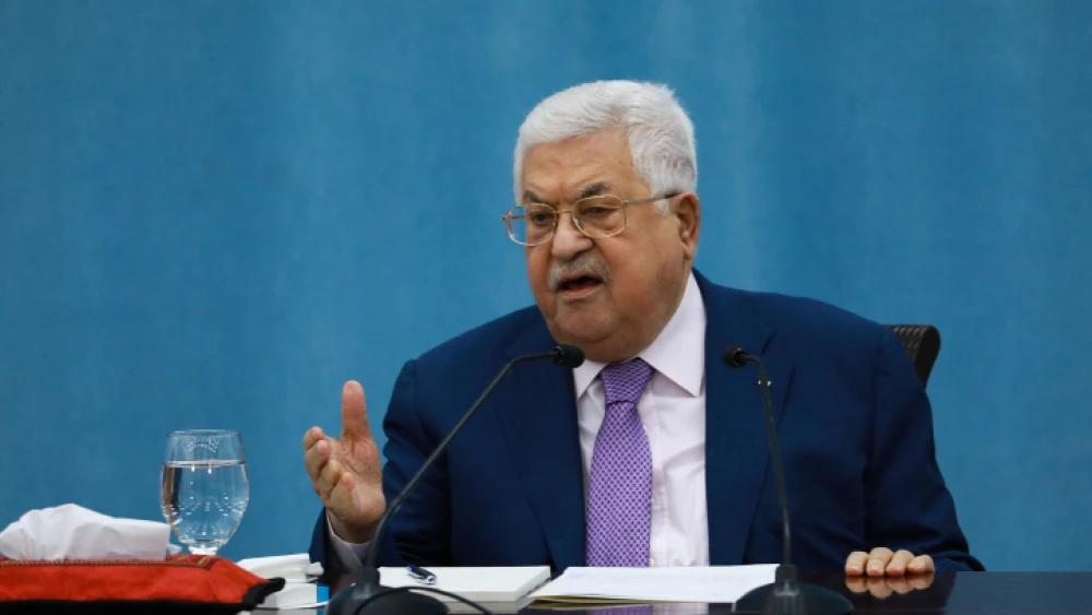 Palestinian Authority leader Mahmoud Abbas delivers a speech regarding the coronavirus outbreak, at the Palestinian Authority headquarters, in the West Bank city of Ramallah, May 5, 2020. Photo by Flash90.