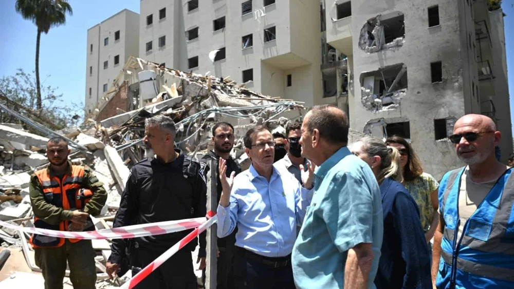 Herzog, Iran Missile