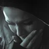 A woman crying. Credit: Pixabay.