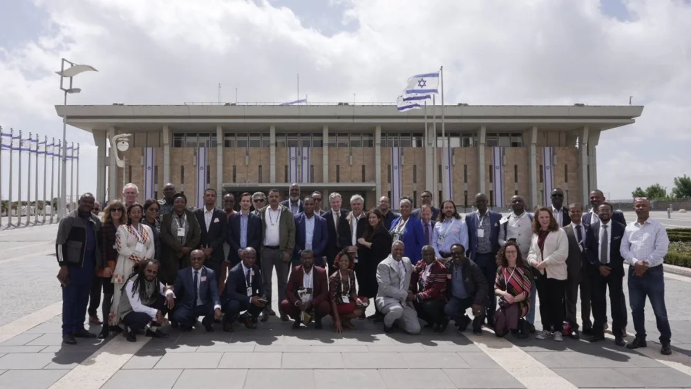 The Jerusalem Center for Public Affairs conference participants pose outside the Knesset, March 29, 2023. Source: Twitter.