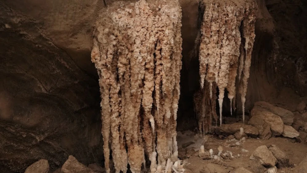 Malham Cave. Credit: Ruslan Paul/Hebrew University.