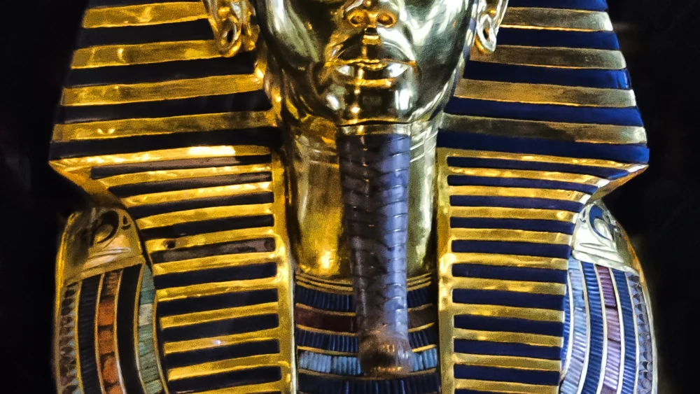 The funerary mask of pharaoh Tutankhamun. Photo: Ahmed Yousry Mahfouz/Wikimedia