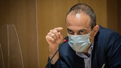 Israel's National Coronavirus Project Coordinator Ronni Gamzu during a visit at the Jerusalem Municipality on Oct. 13, 2020. Photo by Yonatan Sindel/Flash90.