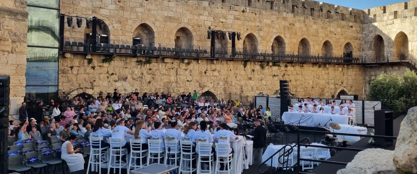 Contestants from Jerusalem schools compete in the Jerusalem Quiz at the Tower of David, May 10, 2026. Photo by Sharon Altshul